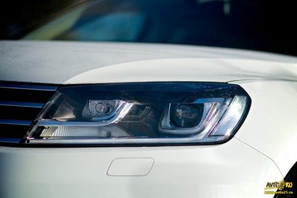 Volkswagen Touareg: народный, люксовый